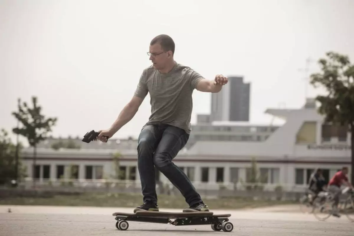 Mischo Erban (Guinness world record holder for fastest skateboard speed from a standing position) recently test-rode the Next Board in Vienna