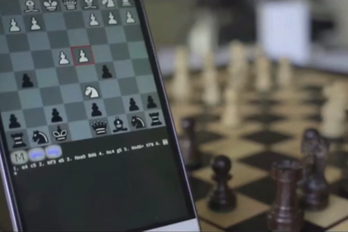 Square Off lets chess players go head-to-head with AI or human opponents anywhere in the world, on a physical, wooden board that moves pieces by itself