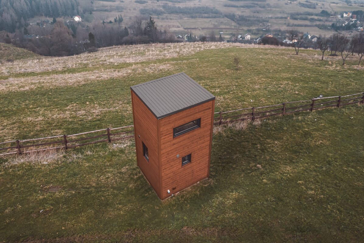 Skyscraper-style tiny house sleeps two in a compact footprint