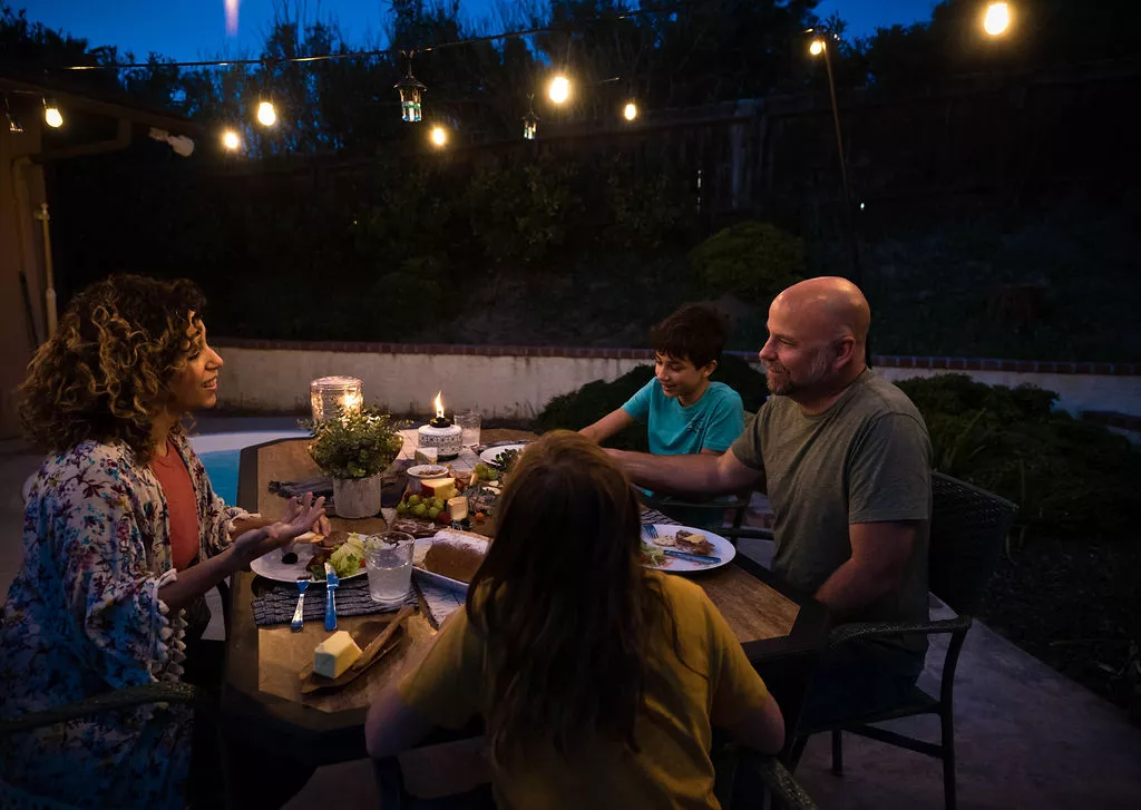 Unlike the average single-purpose mosquito repeller, the BiteFighter LED lights fend off mosquitoes and at the same time create a warming ambiance