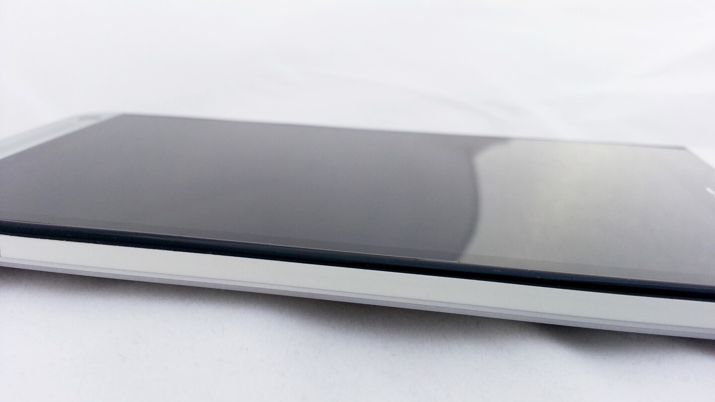 The One is 9.3 mm thick