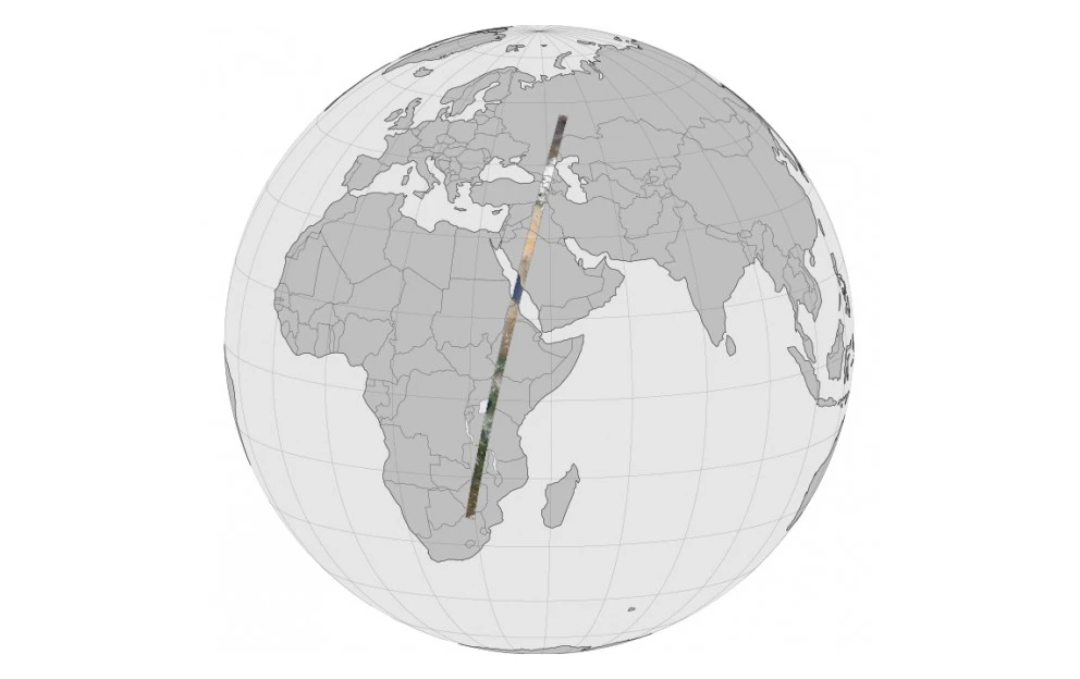 Global image showing the swath of land captured by NASA's Land Data Continuity Mission as it orbited the Earth (Photo: Robert Simmon/Jesse Allen/US Geological Survey/NASA)
