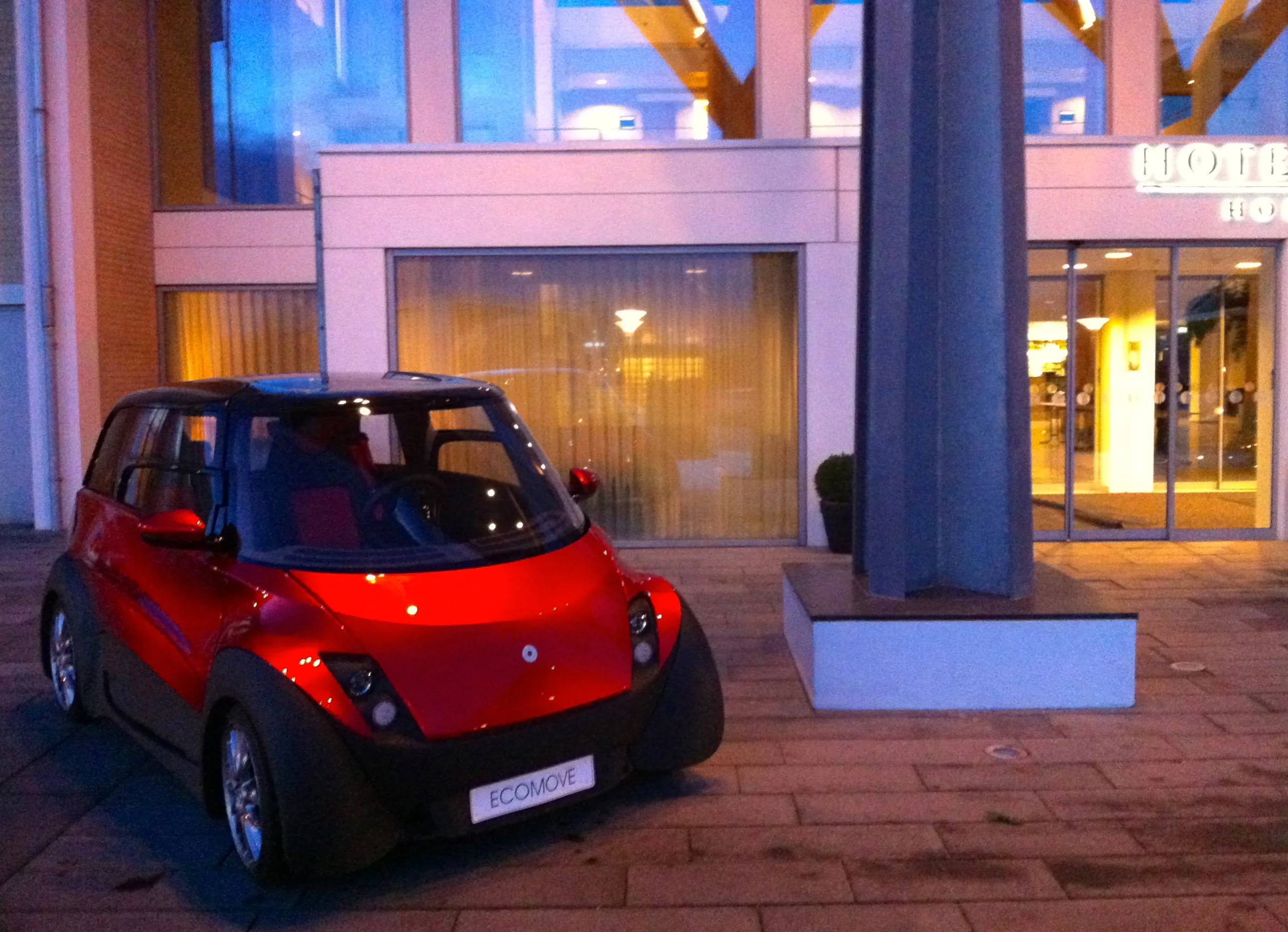 ECOmove has announced a delay in the production of its QBEAK electric car, which was scheduled for release this year