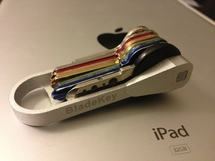 An older iteration of the BladeKey in aluminum
