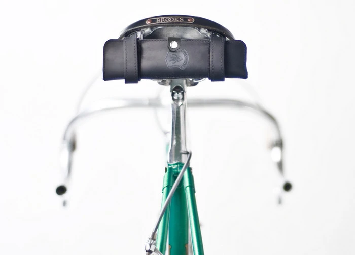 The Nutter can be mounted under the saddle