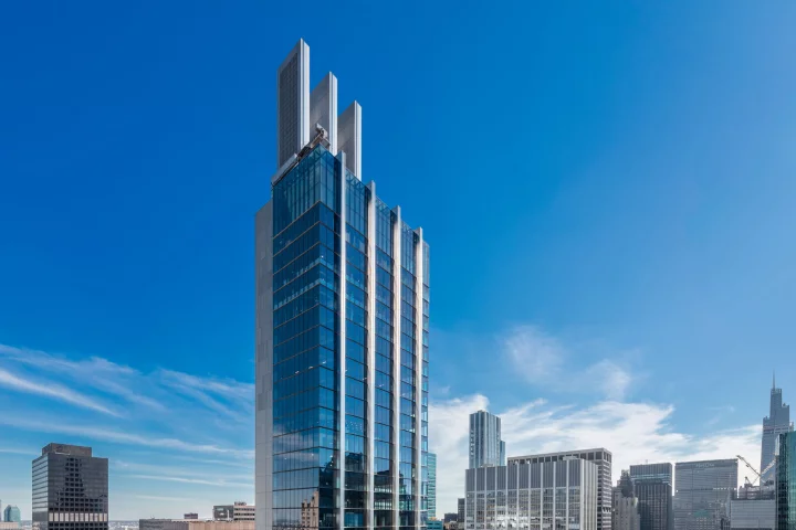 425 Park Avenue's tapering design culminates in three distinctive "blades" at the top of the building