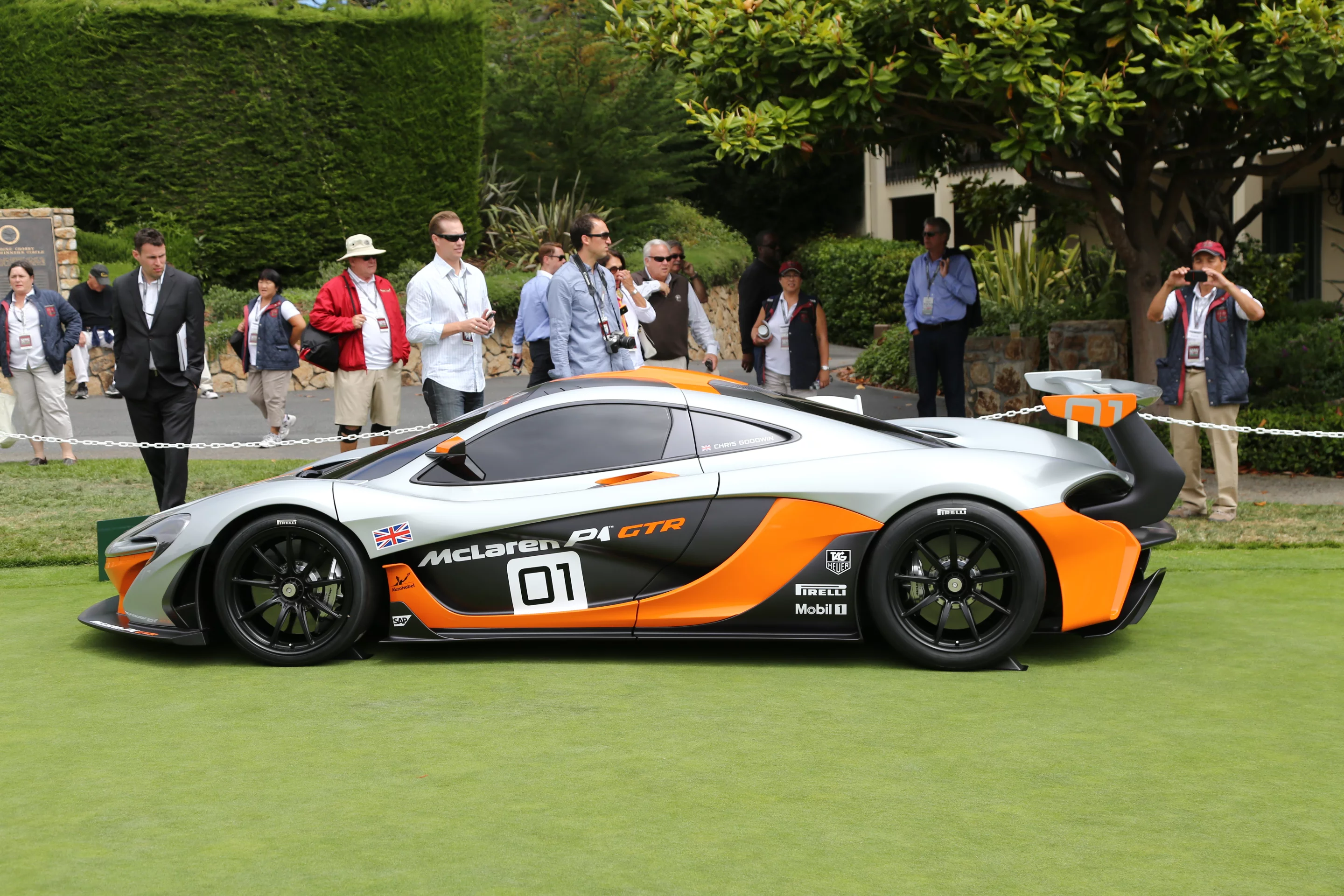The McLaren GTR on the concept lawn at Pebble Beach puts out 986 hp, 83 hp more than the stock P1 (Photo: Angus MacKenzie/Gizmag.com)