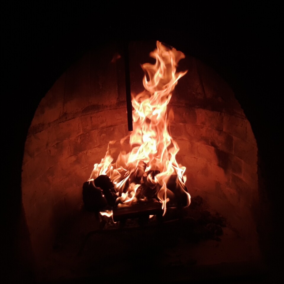 Nighttime bonfire shot taken with the Gear