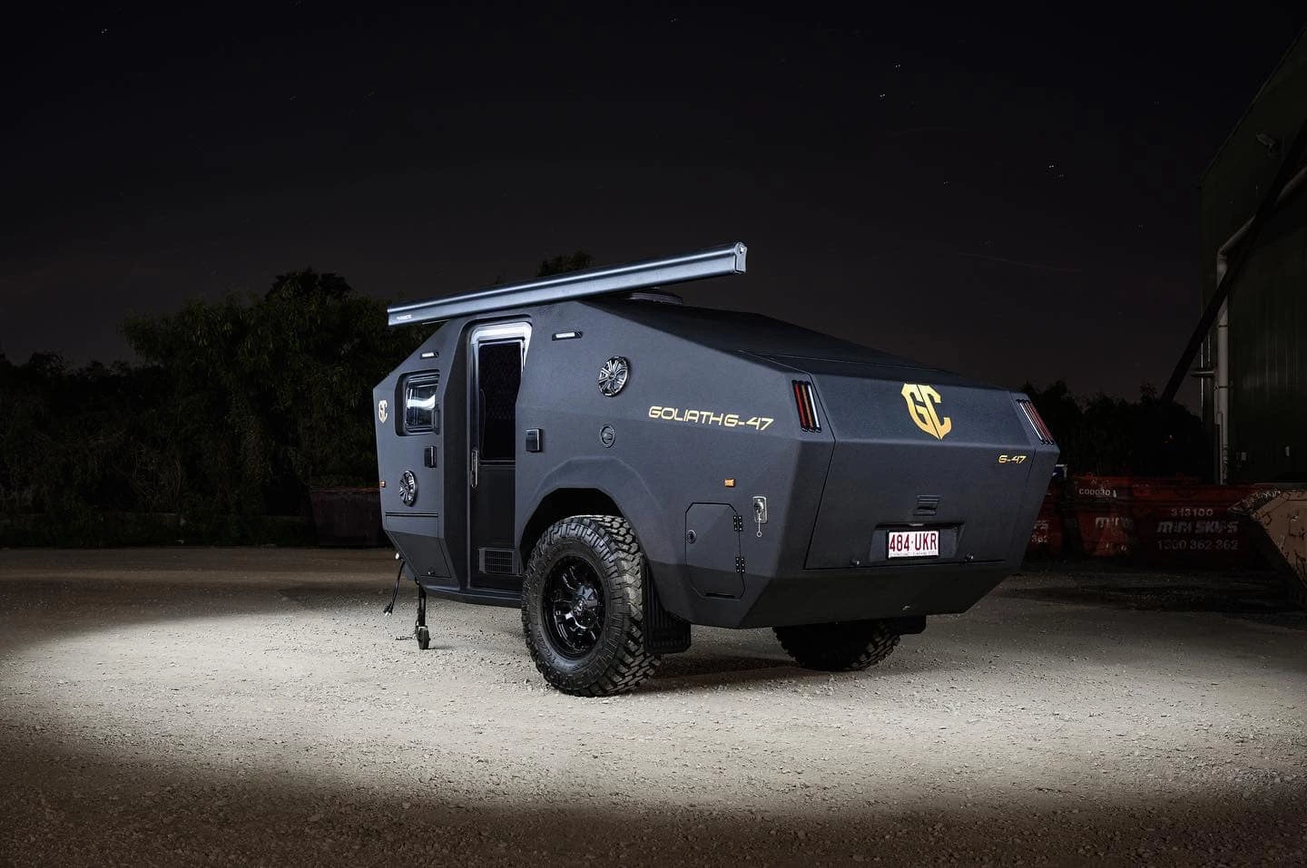 The G-47 also comes with a 3-m Dometic awning