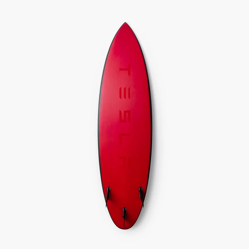 Although already sold out, the Limited Edition Tesla Surfboard was available online for US$1,500