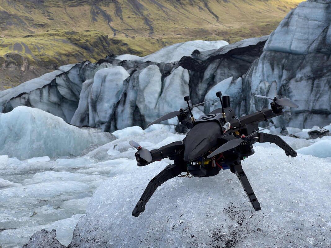 Video: Cat-clawed drone is the first to land on near-vertical ice walls