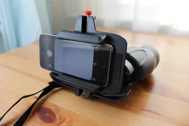 The Snapzoom works with a variety of makes and models of smartphones and binoculars
