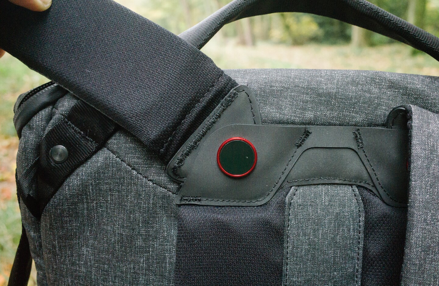 The pivoting shoulder straps on the Peak Design Everyday Backpack make it comfortable to wear