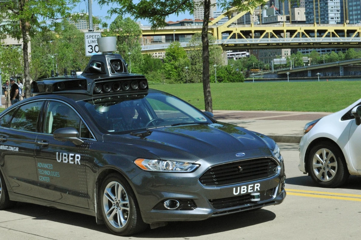 Uber will use a hybrid Ford Fusion fitted with radars, laser scanners and high-resolution cameras for the tests