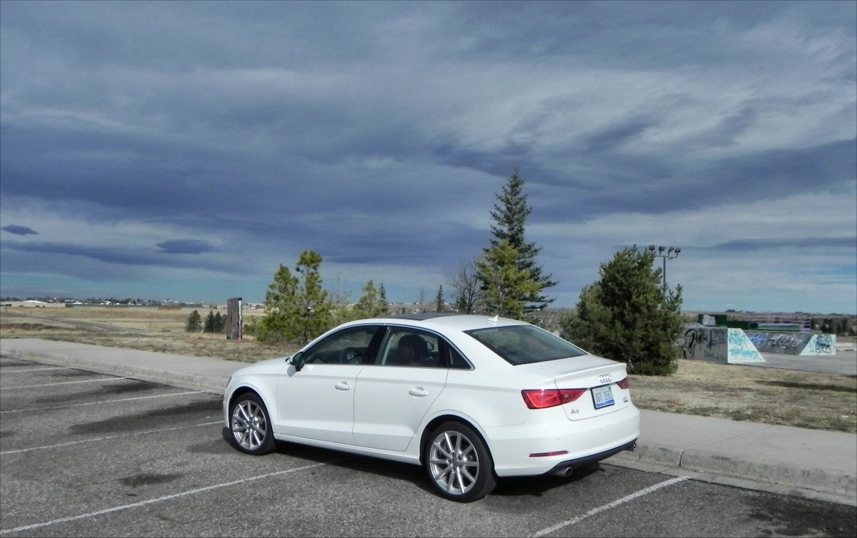 The rounded roofline and somewhat long hood finish the look to give the car a decidedly European aloofness without becoming smug