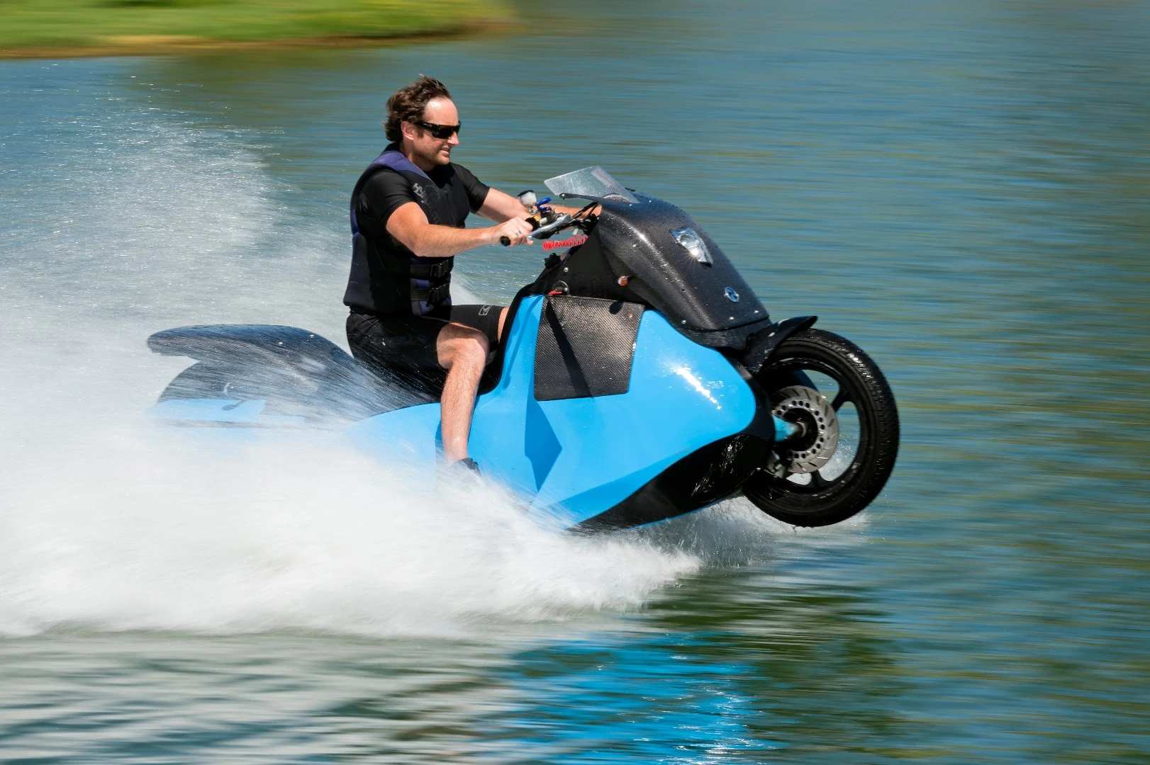 Gibbs Biski: top speed of 37mph on the water