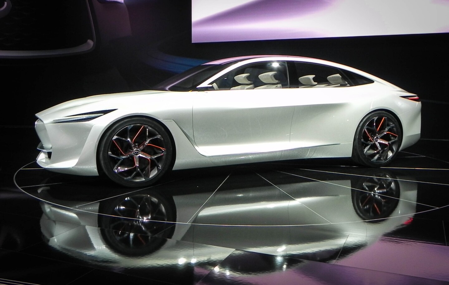 The beautiful Infiniti Q Inspiration unveiled in Detroit as a show stopper and is now gracing Chicago at the auto show