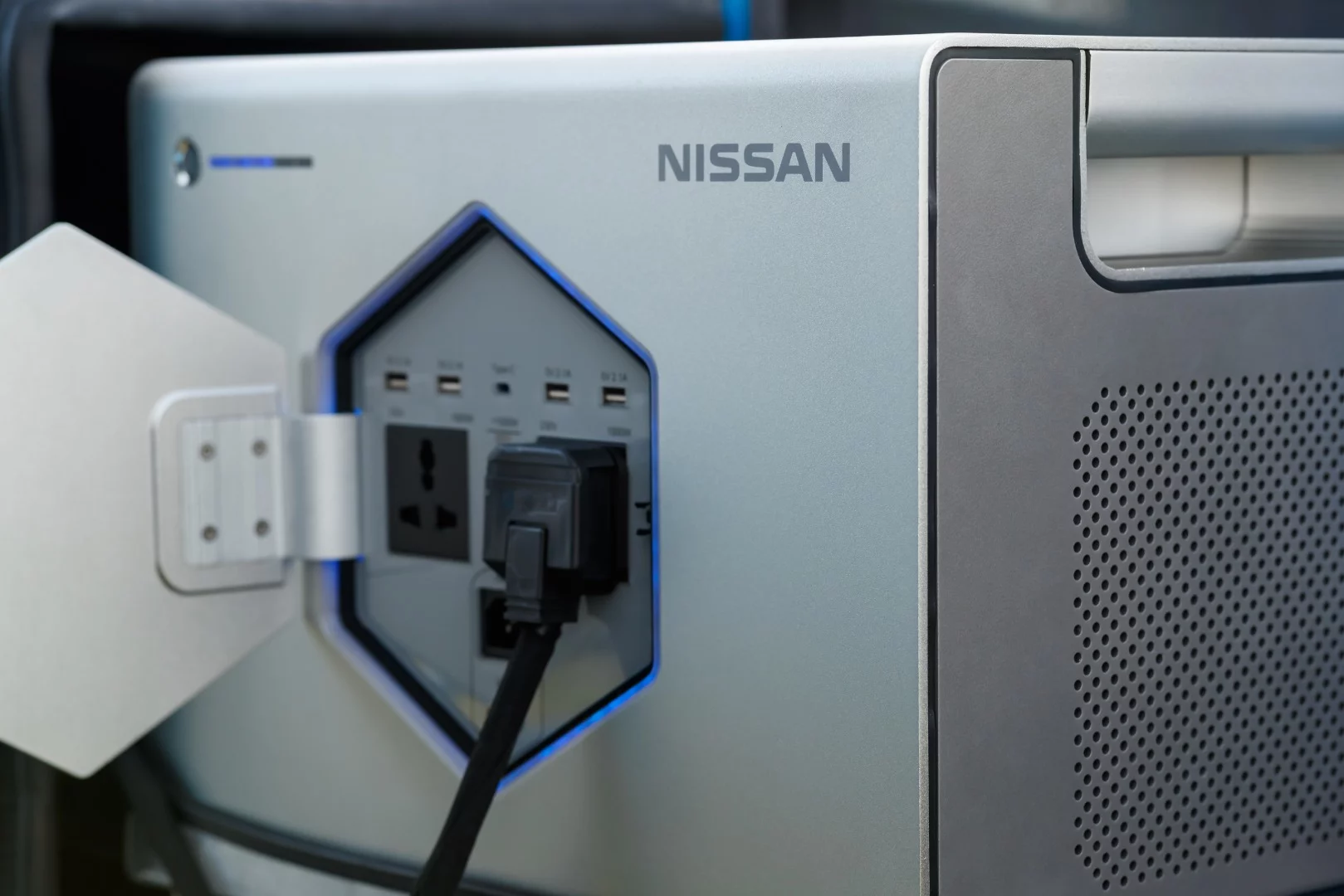 With the Energy ROAM, Nissan gives useful new life to first-gen Leaf batteries