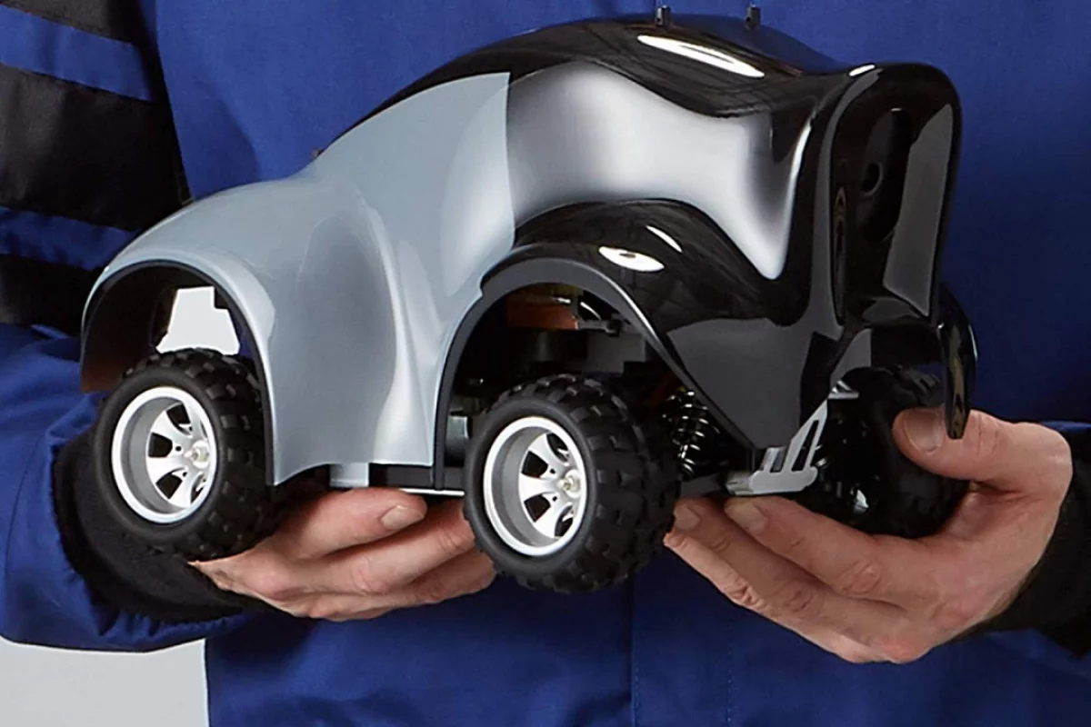 The DeepRacer is being offered as a way for developers to try out reinforcement learning