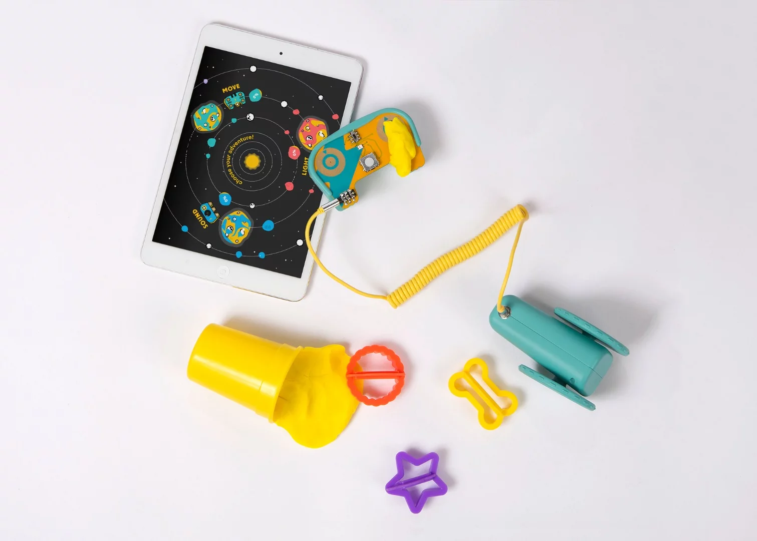 The Electro Machines Kit is designed to allow kids to make moving cars, robots, helicopters and what the team calls a “High Five Machine"