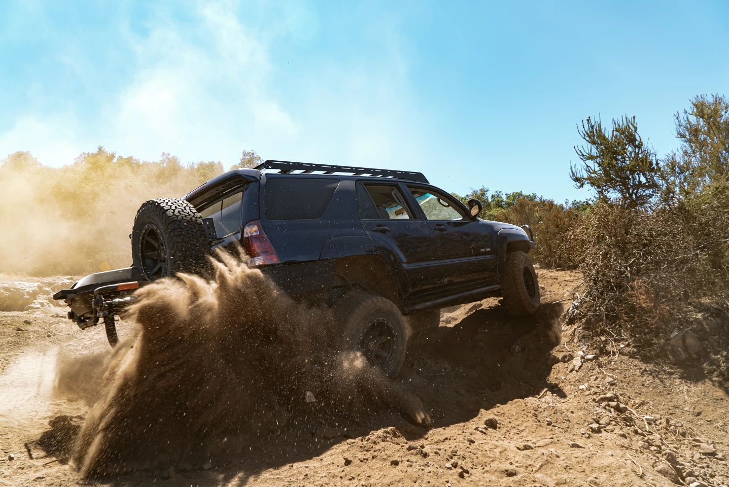 The Forge 15 is built to hold up to the abuses of road and trail – though we think HitchFire might want to consider a tight-fitting cover, ASAP