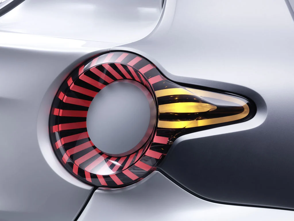 The fospeed's integrated headlight and turn indicators