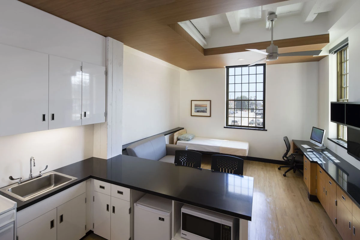 Homeless Veterans Transitional Housing in Los Angeles was designed by Leo A Daly to offer therapeutic housing for 65 homeless men and women