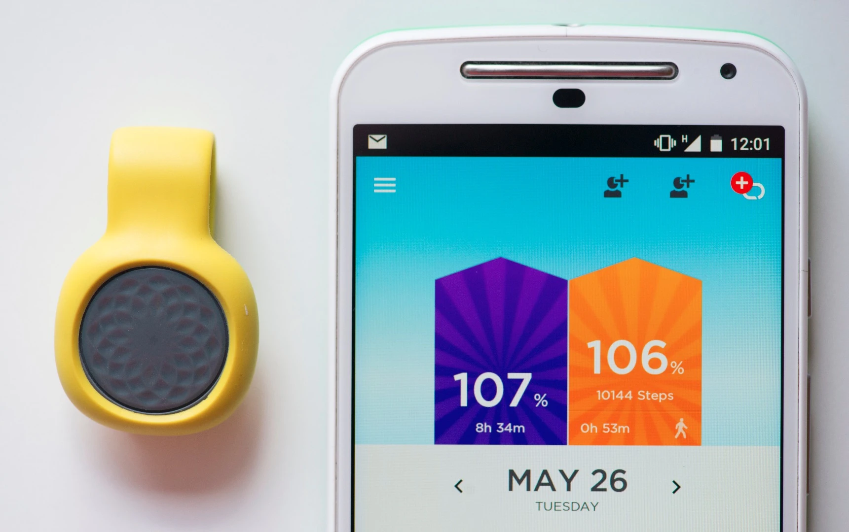 The app for the Jawbone UP Move fitness tracker clearly shows your progress towards daily targets