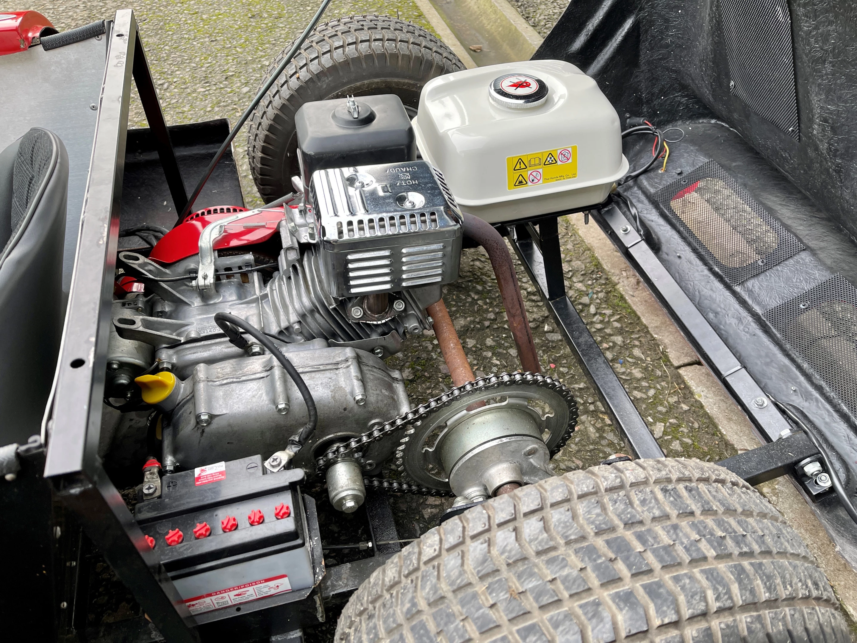 Ferrari 330 P2 Junior by De La Chapelle | Sold for €120,000 ($145,445) at RM-Sotheby's Paris Auction on February 13, 2021