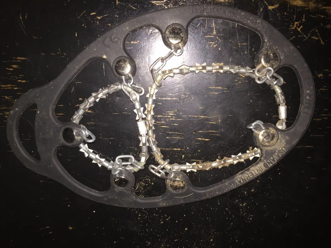 Outer aspect revealing riveted construction