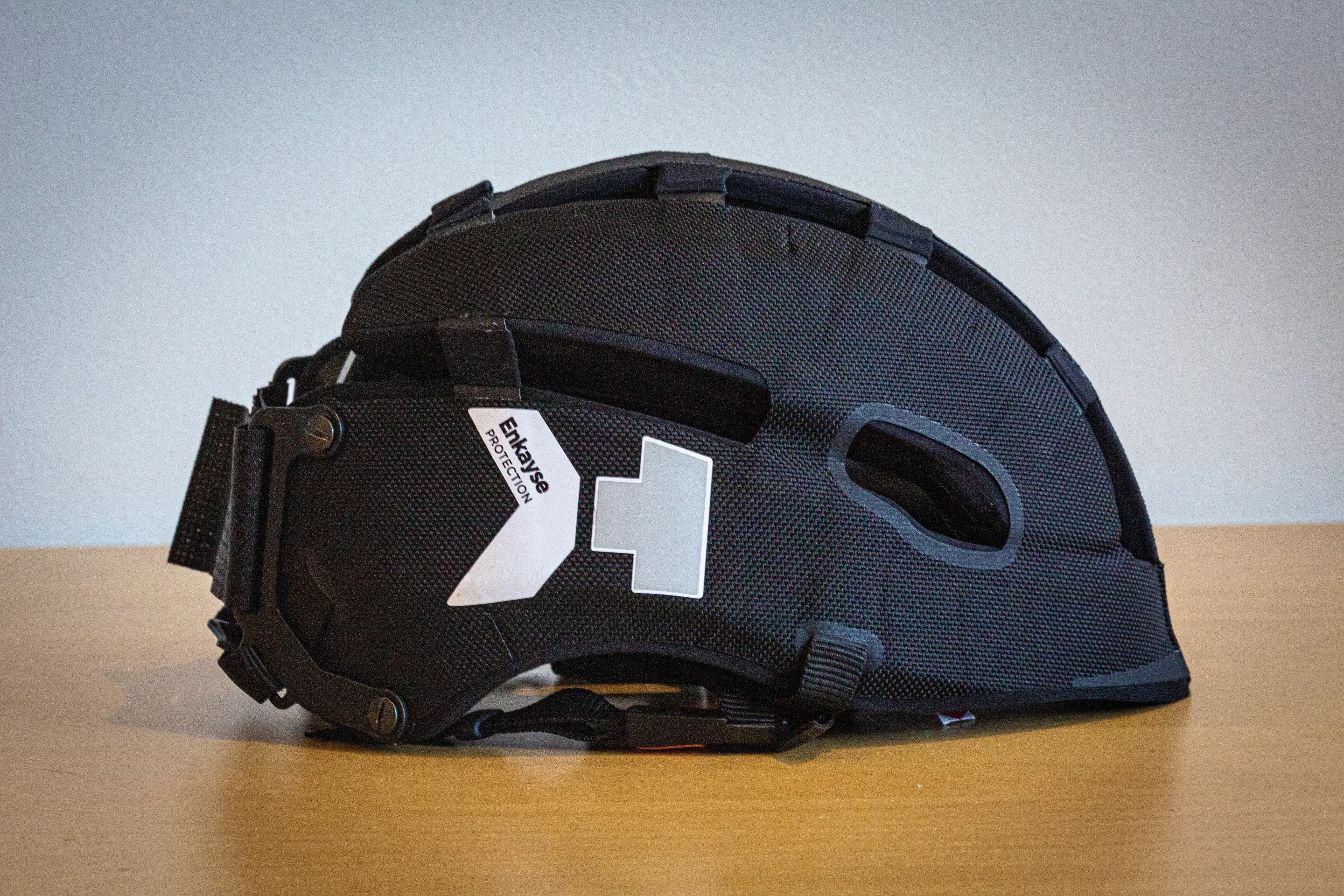 Rip-proof ballistic nylon cover comes in six colors as well as custom designs