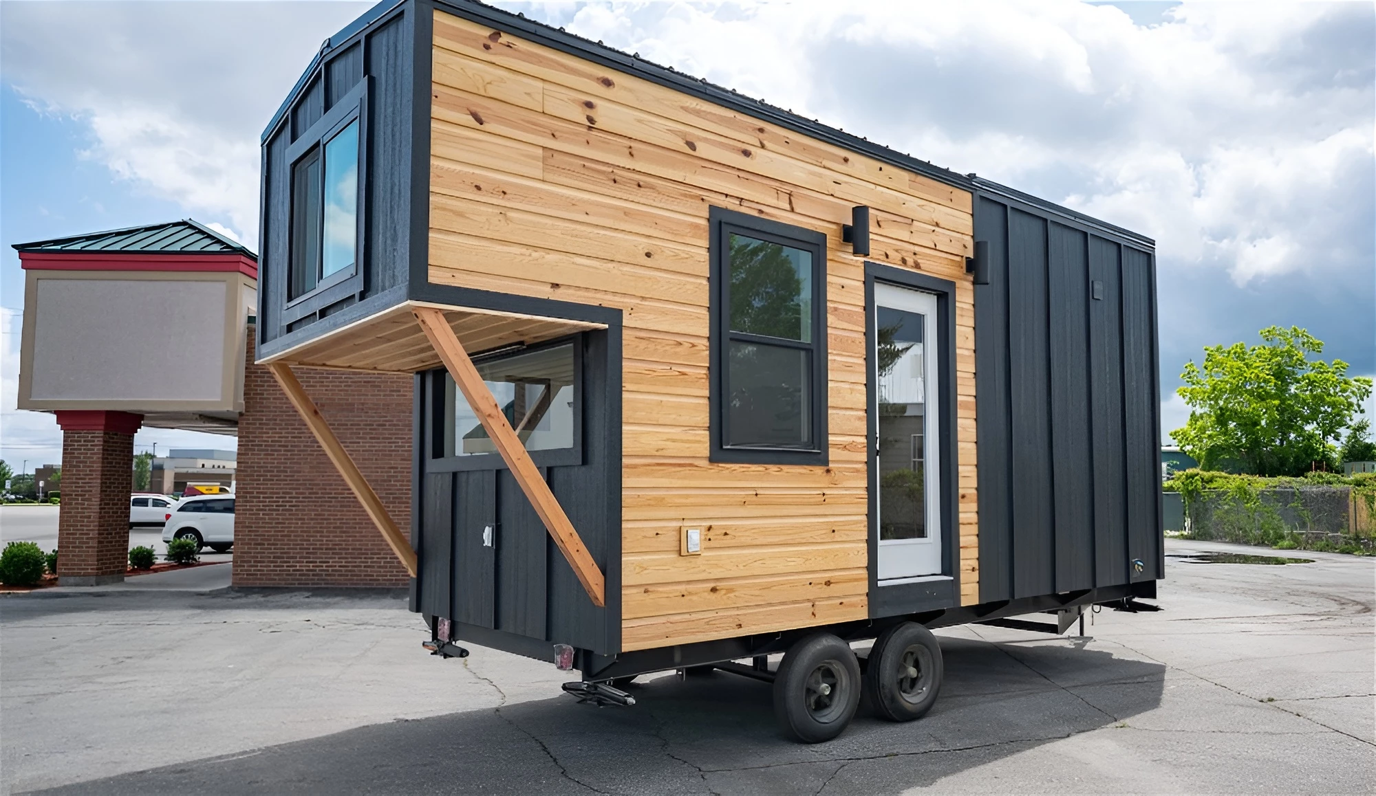 The Overlook is currently up for sale for US$59,000