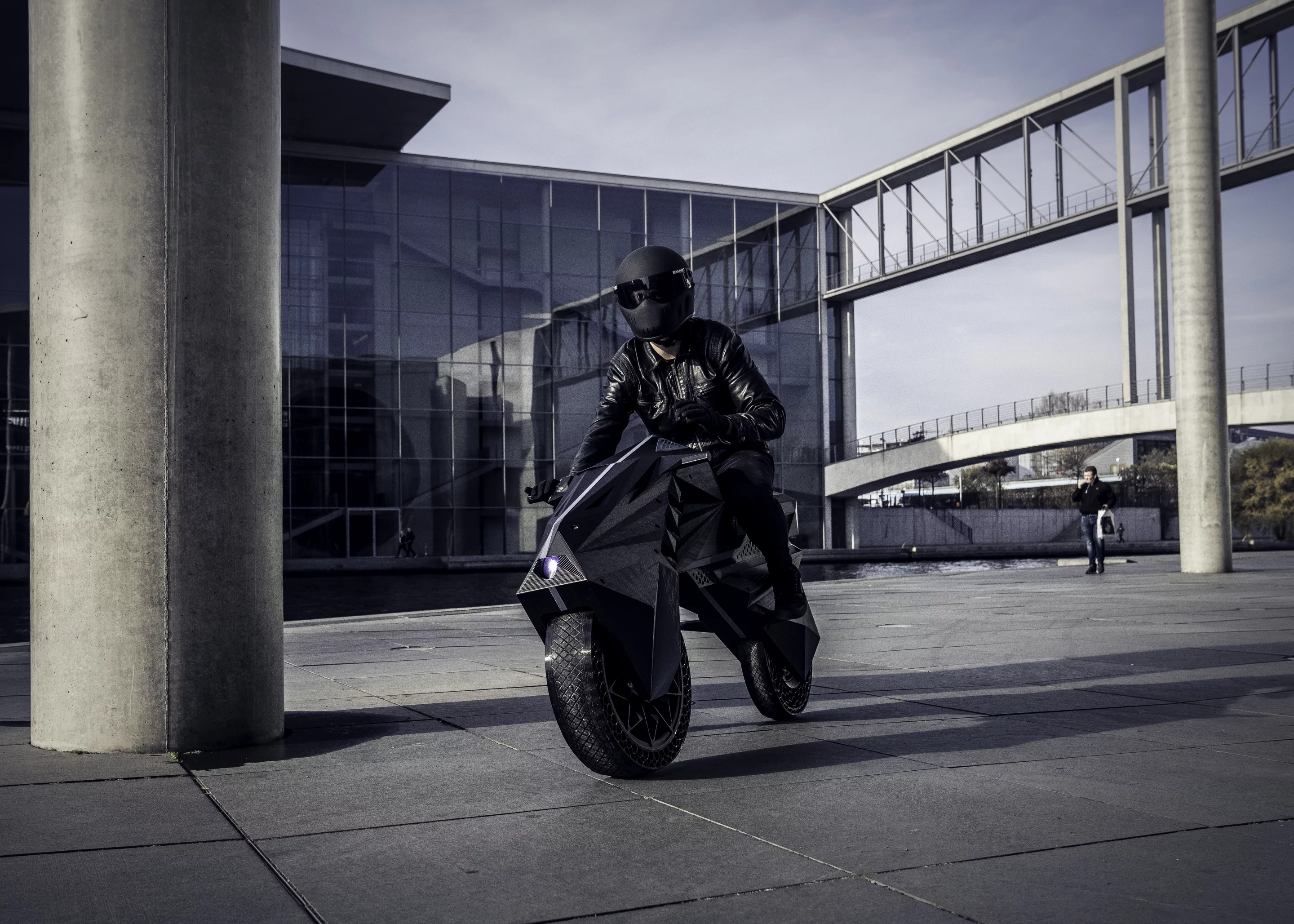 The 190 x 90 x 55 cm Nera bike was designed by Marco Mattia Cristofori with Maximilian Sedlak from BigRep's Nowlab innovation consultancy