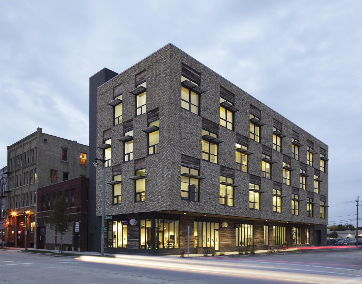Clock Shadow Building, Milwaukee byContinuum Architects + Planners (Photo: Tricia Shay)