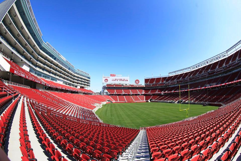 The Levi's Stadium features 13 cameras for its in-house broadcasting