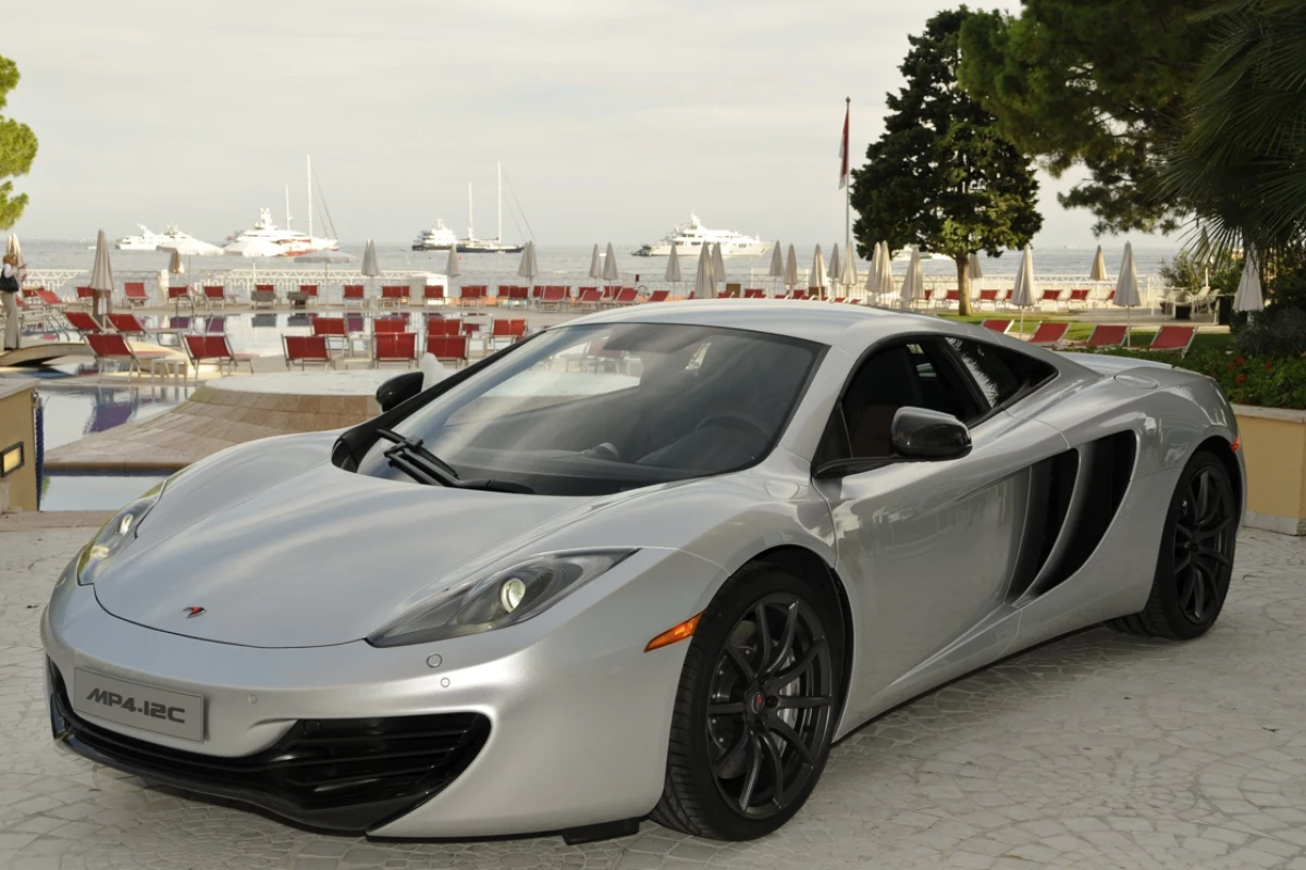 Mclaren S Mp4 12c Surprisingly Close To Something For Everyone