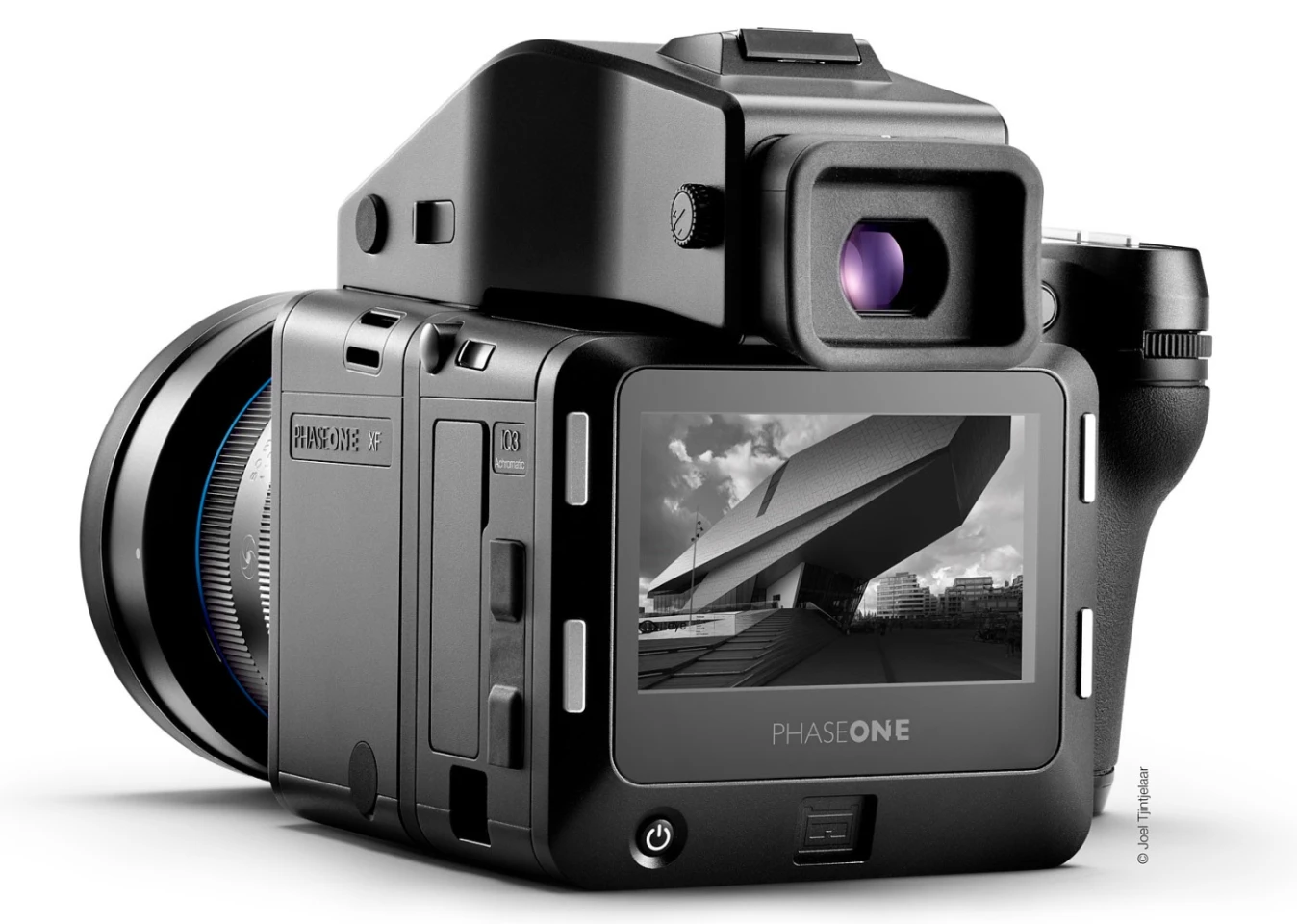 The Phase One IQ3 100MP Achromatic will be available for US$49,990 digital-back-only, or $54,990 with a XF Camera body and a bundled lens