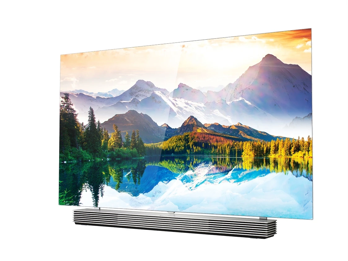 LG's 65-in curved "Art Slim Unibody" EF9800