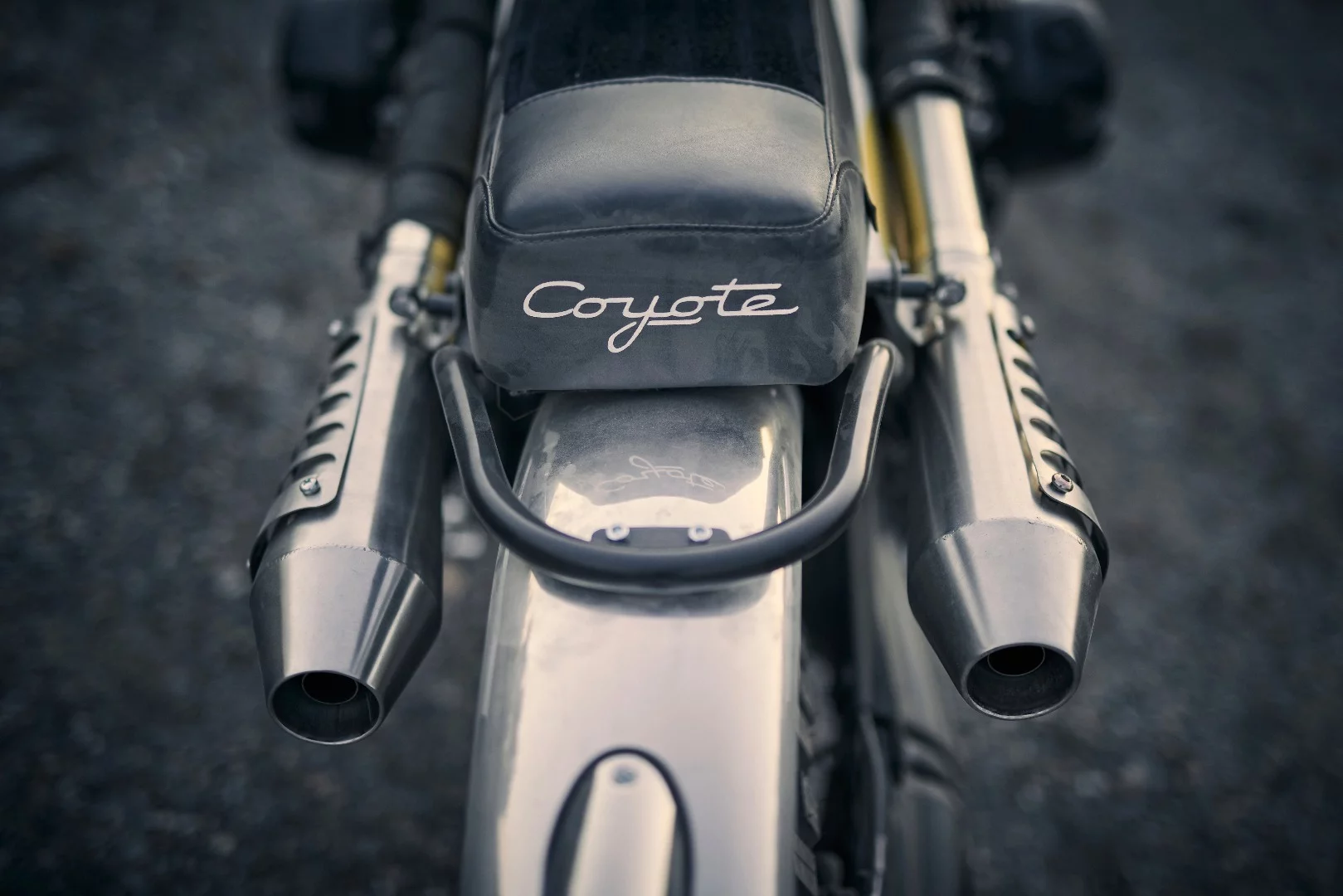 Coyote: twin high-rise exhausts