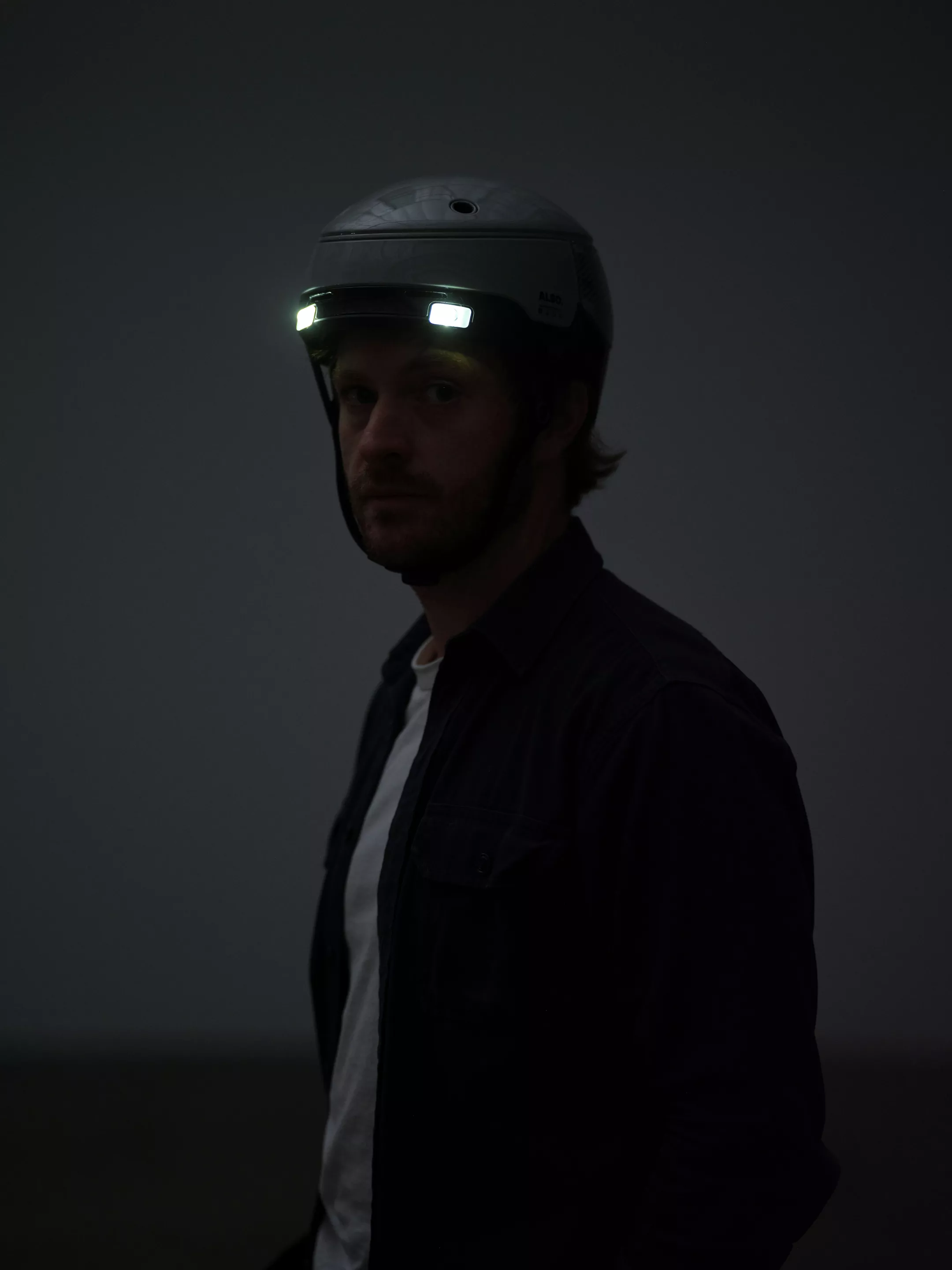 One of the front lights is a 200-lumen LED, and the other is a 70-lumen task light