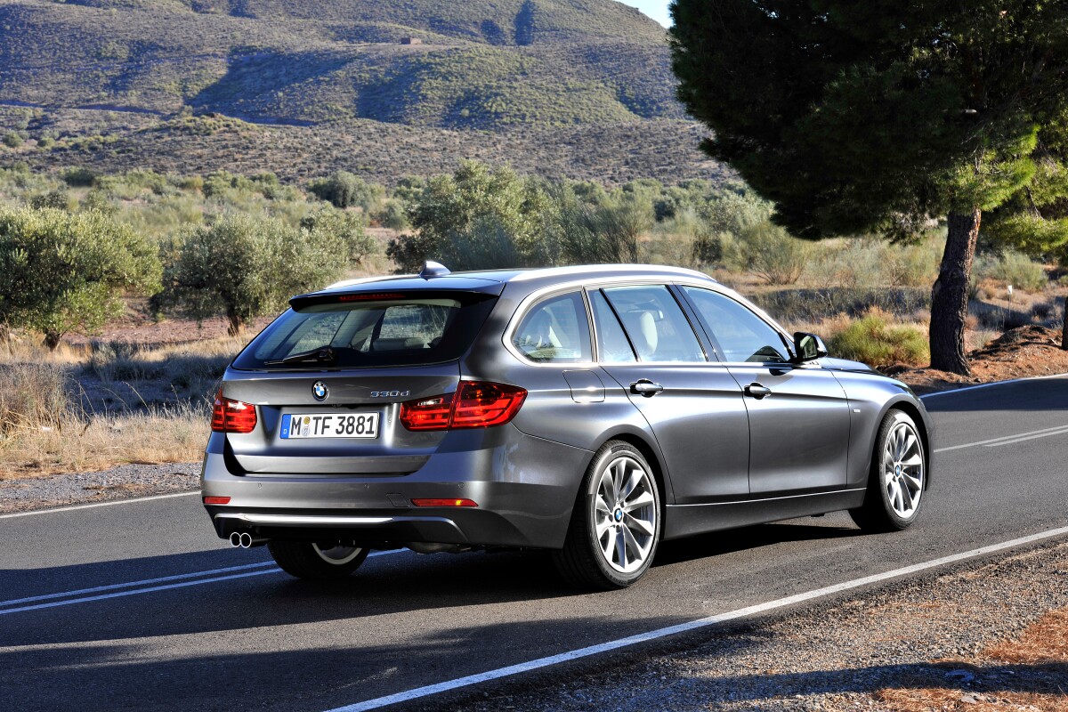 BMW reveals new Touring models of F30 3 series