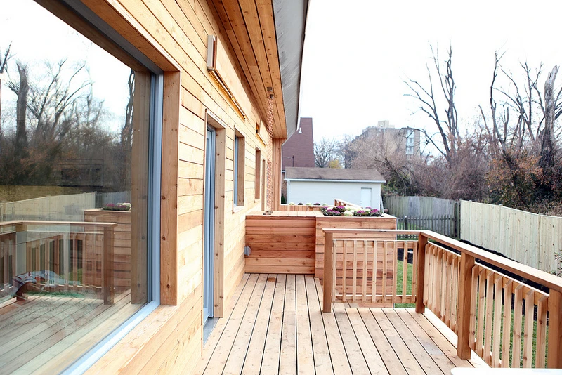 The house's private timber deck space (Photo: Sarah Gerrity, US Dept of Energy)
