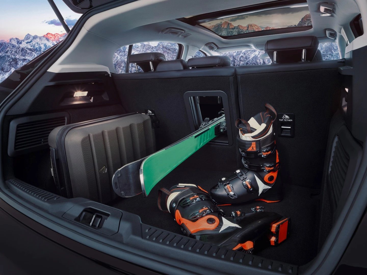 Ford Focus Vignale: extra junk in the trunk