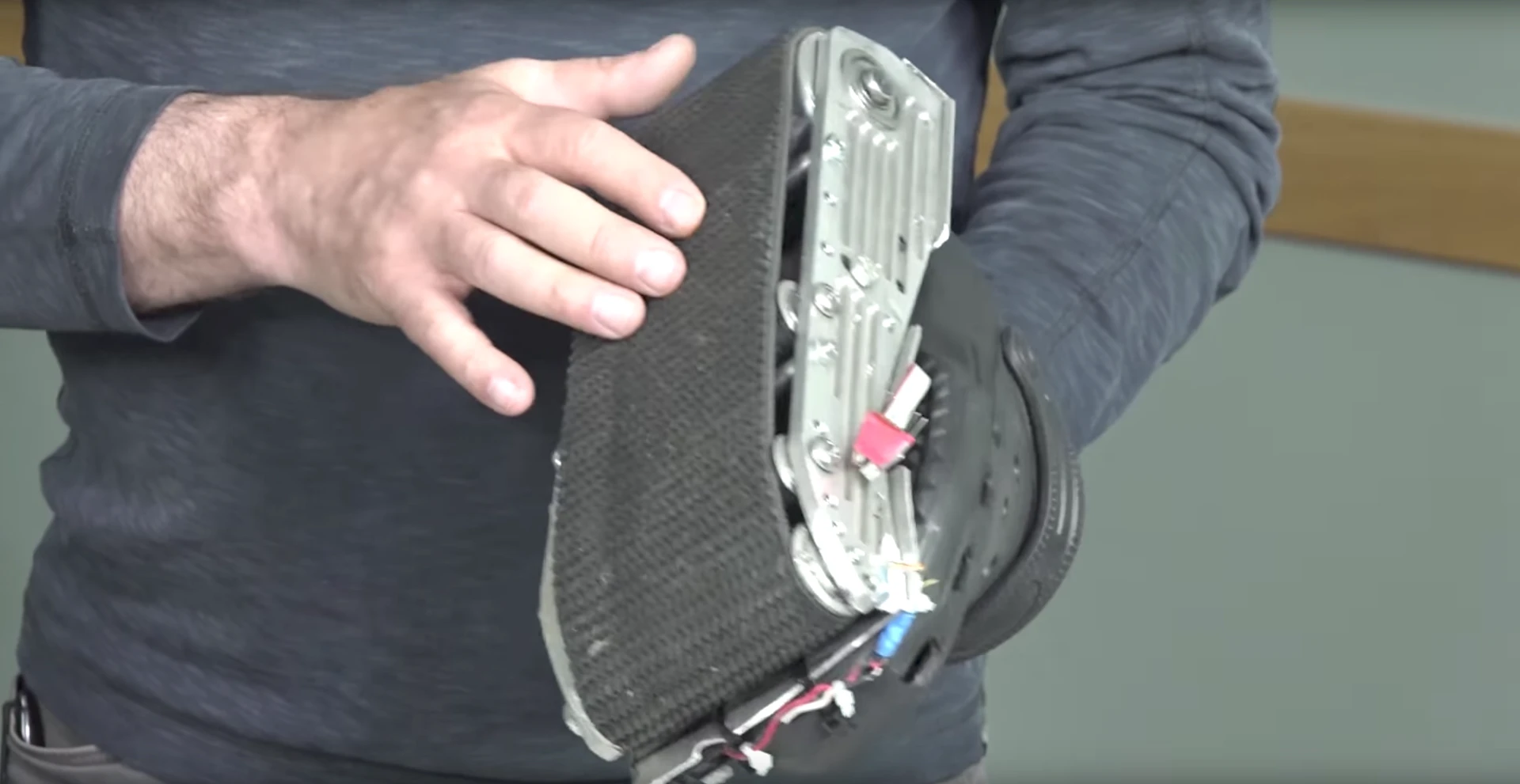 Earlier iterations of the Vortrex electric Shoes experimented with a variety of treads, rollers and wheels