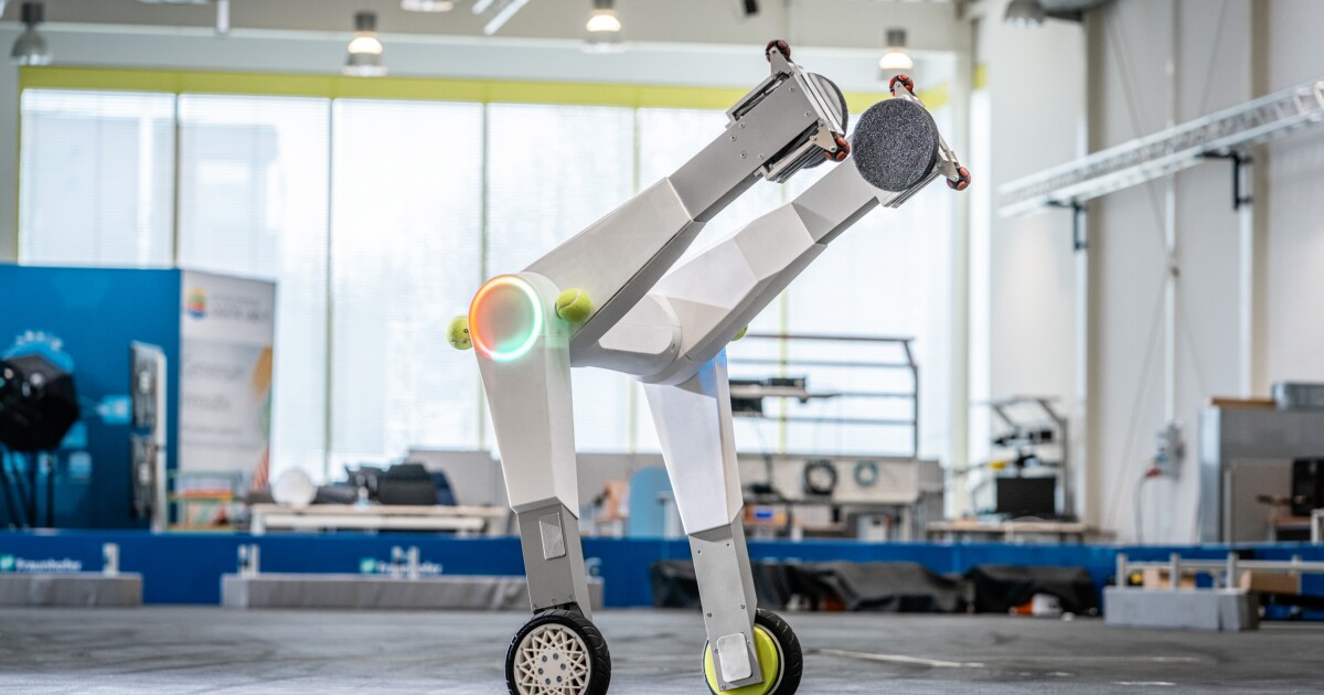 Fraunhofer's highspeed logistics robots may steal humanoids' thunder