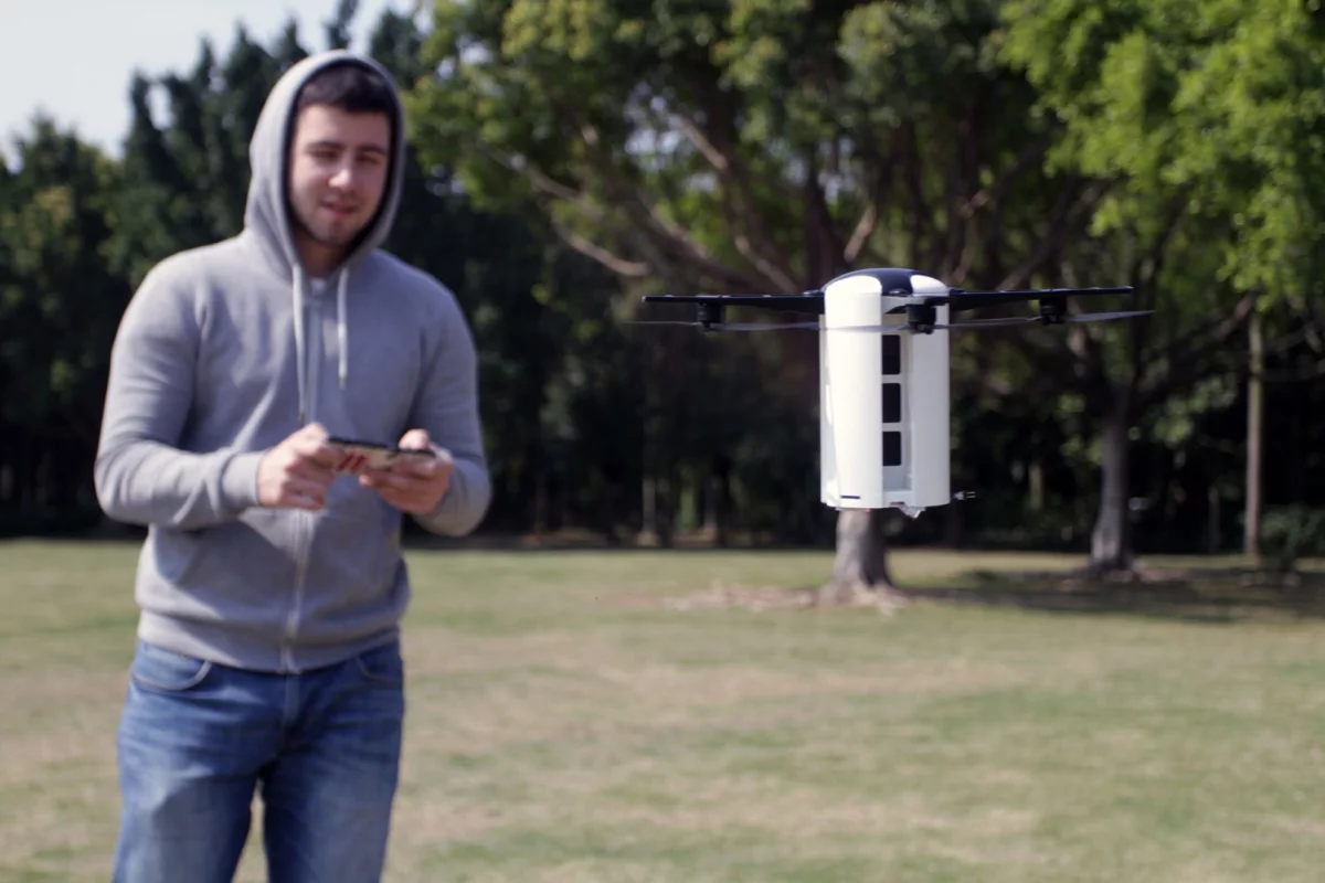 The LeveTop drone has a top speed of 33 mph (54 km/h)