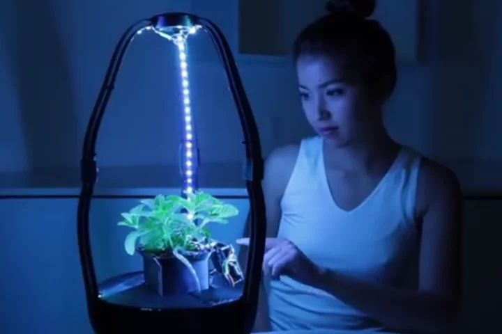 The AstroGro system uses 3D printed pods to grow plants in space