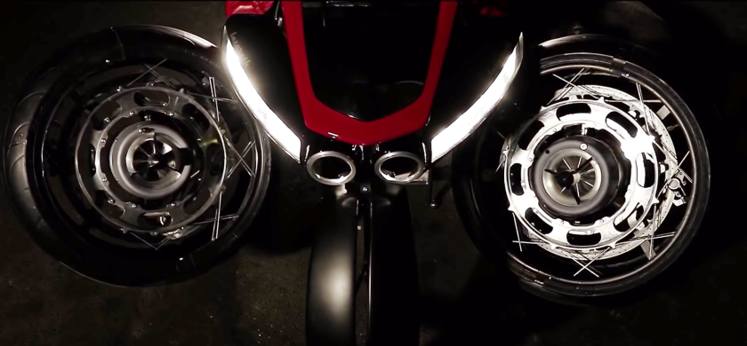 The jet turbine hubs still function as wheel hubs, with 4 brake discs and drive to both rear wheels