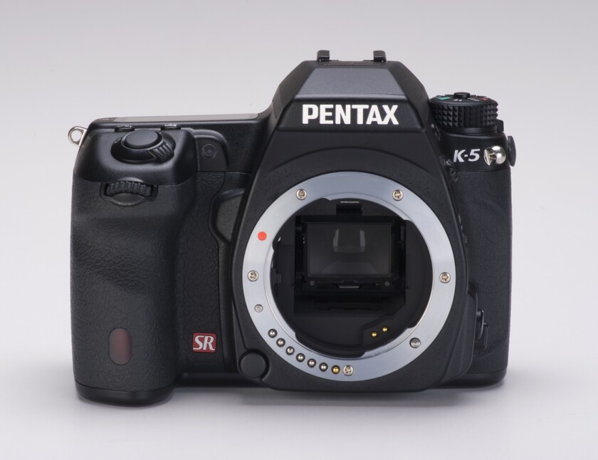 The K-5 features a new 16.3 megapixel CMOS sensor with integrated analog/digital conversion technology