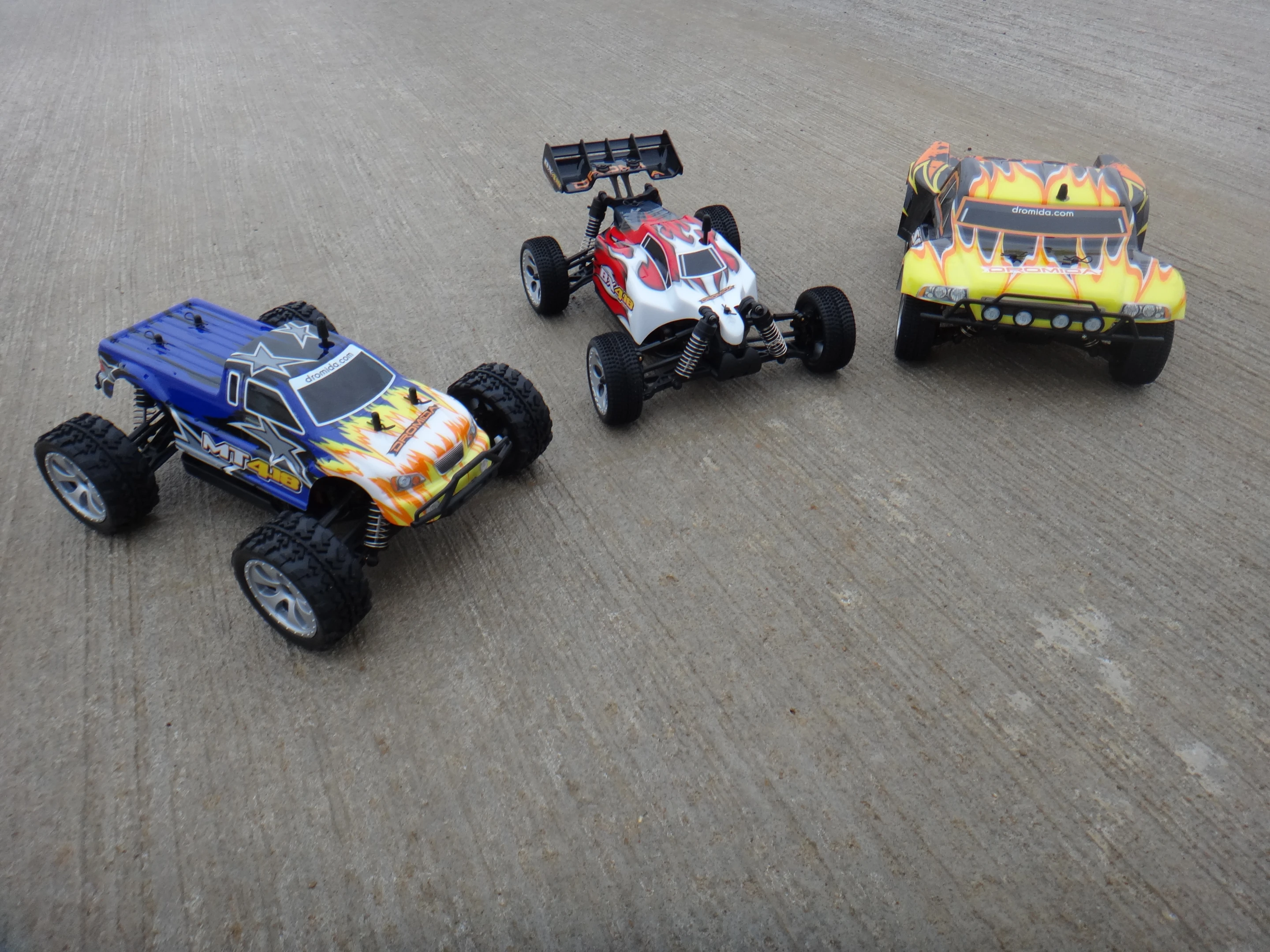 Each car only has one color scheme to choose from